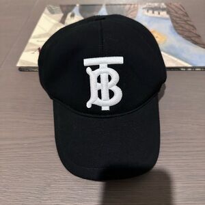 Burberry check black hat